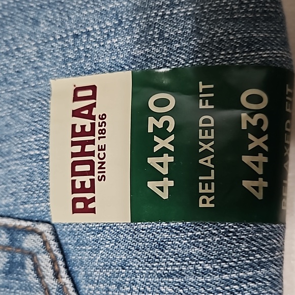 Men's Redhead Relaxed Fit Light Wash Jean - Picture 3 of 9